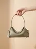 Bolso de Hombro Estilo Nuevo, Ligero y Versátil, Bolso Cruzado Diario para Mujer, Bolso Tejido Hecho a Mano Retro Minimalista, Textura de Alta Calidad, Adecuado para el Viaje Diario