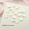 Lindos Dibujos Animados Tridimensionales de Fresa con Crema Accesorios para Uñas de Resina Nuevos Fresas Artificiales Accesorios para Taladro de Uñas
