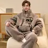 Pijama de forro polar coral para hombre, con cuello alto de cremallera, cálido y cómodo para usar en casa, engrosado para otoño e invierno, con diseño de dibujos animados