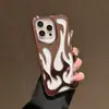 Funda para Teléfono con Patrón de Llama Electrochapada Adecuada para Apple 17Promax, Anticaídas en las Cuatro Esquinas, 15/14 Mate, 11 con Disipación de Calor Hueca