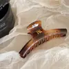 Corea del Sur Dongdaemun Elegante Letra Respaldo Curvo Grande Bobina de Pelo Pinza para el Cabello Todo-partido Simple de Gama Alta Pinza de Tiburón
