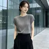 Camiseta Feminina de Tricô Vazado com Mangas Curtas, Estilo Fino, Nova Chegada Verão 2026, Gola Redonda, Mangas Flare, Solta, Top que Esconde o Corpo