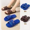 Atacado Novas Chinelos Masculinos Planos de Plástico Bomei 2368, Chinelos Frescos de Verão, Chinelos da Moda com Uma Tira para Casa, Solado Macio para Homens