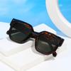 2024 Europa y Estados Unidos X estándar caja pequeña gafas de sol de moda retro para mujer sensación de alta gama gafas de sol de red social disco para hombre