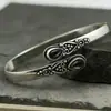 Pulseira de Design de Nicho Transfronteiriço com Ágata Verde Incrustada, Moderna e na Moda, Pulseira de Liga Aberta Ajustável para Casal