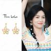 Aretes Florales Asimétricos de Color Contrastante, Diseño Único para Estudiantes de Arte, Hermosos Aretes Asimétricos, Aretes Nuevos
