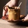 Juego de Taza y Platillo de Café Plegados para Preparación Manual con Oreja Colgante Cerámica de Alta Gama Lujo Accesible Japonés Exquisito de Alta Gama Té de la Tarde