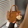 Bolso Pequeño Elegante de Gama Alta para Mujer, Bolso Cruzado de Hombro Retro Nuevo de Verano 2026, Bolso Cubo Súper Popular