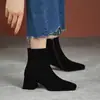 Botas curtas femininas, nova coleção primavera/outono 2026, salto grosso, bico fino, salto médio, botas curtas, camurça, botas versáteis