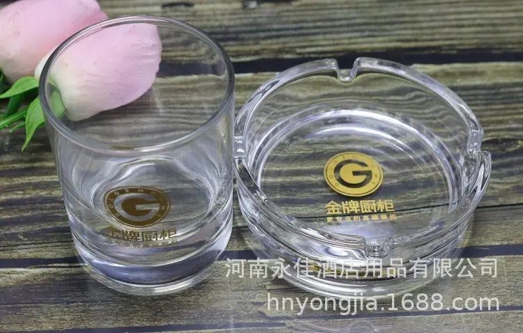 金牌厨柜.JPG