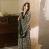 Muffy Camisola Longa Feminina Estampa de Leopardo Retro Renda Costurada Cetim Cadarço na Cintura Estilo Preguiçoso Roupa de Casa 956