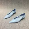 Zapatos de mujer europeos 2024 primavera y otoño nuevos de cuero de cera de aceite moda huecos de tacón de gata para mujer punta fina cómodos de tacón bajo zapatos de vestir