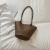 Bolsa de Balde Mão Minimalista de Nicho Verão 2026 Novo Estilo Coreano Moda Chique Alto Valor de Aparência Personalidade Bolsa de Ombro Tendência