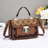 Bolso cruzado pequeño de moda, nuevo diseño de bolso cuadrado pequeño, sentido del diseño, nicho, bolso de mano estampado, bolso pequeño, combina con todo