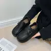 Mocassins Birkenstock com fivela de metal da moda estilo europeu, nova coleção de outono feminina, sola grossa retrô, que aumenta a altura, sapatos pequenos de couro