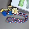 Cordão para Celular, Usável na Cruzada, Estilo Longo para Mulheres, Corda Trançada Floral Feita à Mão Estilo Ins, Durável e Resistente, Corda Anti-Perda para Uso Externo