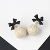 Pendientes Metálicos de Aguja Plateada con Forma de Corazón y Estrella de Ocho Puntas, Pendientes Europeos y Americanos de Nicho con Forma de Estrella, Pendientes de Chica Popular Estilo Dulce y Fresco al por Mayor