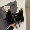 Bolso de Cadena de Nicho Nuevo Invierno 2025, Moderno para el Trabajo, Gran Capacidad, Alto Atractivo Estético, Bolso tipo Cubo de Bollo para Hombro