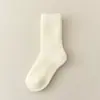 Meias Femininas Espessas para Outono e Inverno, Meias de Cano Longo com Forro de Lã, Meias Quentes Escovadas de Cano Médio para Maternidade, Meias Femininas de Inverno para Casa e Chão