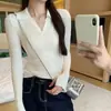 Top de tricô com gola texturizada de bambu, corte justo, decote V e manga sino para mulheres, nova coleção de outono 2025