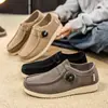 Novo Estilo de Outono Sapatos Caracol com Fivela Giratória para Meninos Tamanho Grande Mocassins Casuais de Solado Macio Sapatos de Couro Finos para Dirigir Couro Genuíno 45