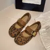 Sapatilhas Femininas de Salto Baixo 2026 Novo Outono Início Estilo Fada Gentil Casual Sapatos Planos Mary Jane para Mulheres