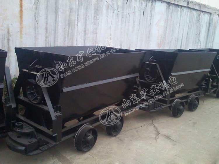 翻斗式矿车1.jpg