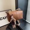 2023 nova bolsa pequena simples da moda casual com alça de ombro larga feminina elegante versátil textura bolsa almofada bolsa mensageiro