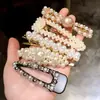 Presilha Flor de Cinco Pétalas Coreana Grampo de Cabelo com Pérola Grampo de Cabelo Feminino Clipe Lateral para Franja Vermelho da Internet Clipe para Nuca Feminino Vermelho da Internet Tendência