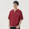 Blusa top T-shirt com design falso de duas peças e decote V, estilo americano, fio duplo, toque suave, 240g, top casual de manga curta, modelo 98