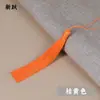 Atacado 13cm Seda de Gelo Fechado Borla Estilo Chinês Pingente de Leque Marcador de Página Acessórios de Pendurar em Roupas Espinho Decorativo Joias Borla Decorativa