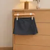 Calça Saia Micro Flare Cinza Feminina Outono 2026 Novo Estilo Conjunto de Duas Peças Camada Calça Flare Arroz Pegajoso Petite