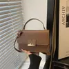 2026 Bolso Cruzado Pequeño Cuadrado de Hombro Único de Moda Bordado de Diamantes Casual de Verano Estilo Nuevo Tendencia Simple para Mujer