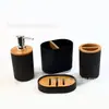 Leve Luxo Banheiro Terno Doméstico Banheiro Vaso Sanitário Ferramentas de Limpeza Artigos de Higiene Pessoal Copo Hidráulico Caixa de Sabão Suporte para Escova de Dentes