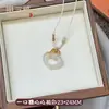 Colgante de ágata natural "Hebilla de la Paz" con orejas de gato, amuleto de calcedonia "Sin Preocupaciones", colgante de Buda y flor de loto
