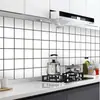 Adesivos à Prova de Óleo para Cozinha, Resistentes a Altas Temperaturas, à Prova d'Água, Autoadesivos Papel de Parede para Fogão, Coifa, Armário, Azulejos de Parede, Adesivos de Parede, Mesa