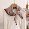 Bufanda Cuadrada de Doble Cara con Estampado de Cebra, Estilo Nuevo de Primavera para Mujer, Bufanda Delgada de Seda Multifuncional Elegante Versátil Retro