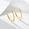 Pendientes de Línea de Separación Estilo Little Red Book Moda Simple Combinan con Todo Anillo de Viento Frío de Gama Alta Gancho para Oreja en Forma de C para Mujer