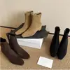 Botines de Punta Aguda para Mujer 2025 Nuevos Botines de Otoño e Invierno Estilo Francés Botines Delgados de Nicho para Mujer Botines Martin de Gamuza para Mujer