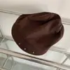 Gorro retro americano con tachuelas para mujer, adecuado para viajes a principios de otoño, circunferencia de cabeza grande, adelgazante, sombrero transpirable para clima frío
