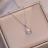 Collar para Mujer, Nuevo Colgante de Amor Transfronterizo de Moda, Diseño Nicho, Collar de Cadena para Clavícula Simple y Versátil