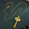 Pingente de Bolsa Flor de Flor de Ouro de Areia do Vietnã com Franja Rica e Fecho de Flor Ramo de Flor Moda Nacional Versátil Joia Retrô para Namorada