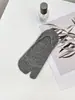 Meias de algodão Margiela com bico dividido e cano baixo para mulheres, verão, finas, com calcanhar antiderrapante, cor sólida, combinam com tudo, respiráveis, absorventes de suor, meias invisíveis