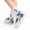 Nuevas cubiertas de zapatos desechables impermeables mejoradas 2026, con un estampado de tinta china, material de PE engrosado y un diseño de caña alta antideslizante