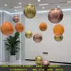 Decoração de balões para evento de loja em novo shopping em 2026, celebração de aniversário de inauguração, bolas suspensas no teto, configuração para transmissão ao vivo