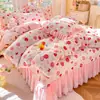 Juego de Colcha de Terciopelo de Leche de Cuatro Piezas Funda de Edredón de Encaje de Invierno Felpa Gruesa de Doble Cara Coral Franela Ropa de Cama