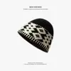 Estilo Urbano Retro Otoño e Invierno Sombrero Cálido Versátil para Mujer Circunferencia de Cabeza Grande Hace que la Cara Parezca Más Pequeña Modifica la Forma de la Cara Gorro de Punto