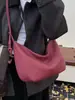 Bolso Cruzado Texturizado de Alta Calidad Estilo Coreano Transfronterizo Nuevo Otoño e Invierno 2026 Bolso Dumpling de Gran Capacidad Bolso de Hombro de Moda Tendencia