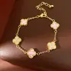 Pulsera de Flor de Trébol con Circonita Vintage, Pulsera de Nicho de Lujo Ligero, Joyería Personalizada Retro de Gama Alta