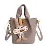 Bolso Cubo Retro Texturizado Estilo Coreano para Mujer Otoño e Invierno 2025 Nuevo Nicho Lujo Accesible Versátil Estilo Extranjero Bolso de Hombro Único Cruzado